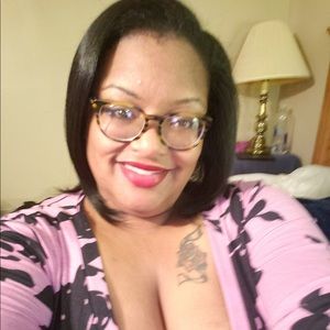 Meet your Posher, Elisabeth